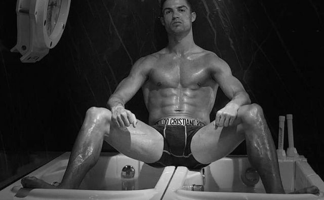 »Zadnja vaja,« je zapisal Cristiano Ronaldo pod fotografijo. FOTO: Instagram