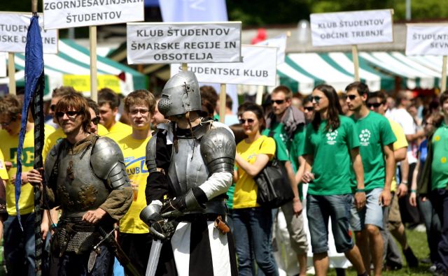 V Levici menijo, da je zadnje dogajanje okrog izginulega denarja na Škisovi tržnici jasen signal, da študentsko organiziranje potrebuje spremembe. FOTO: Roman Šipić/Delo