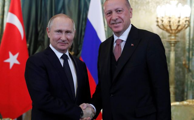 Erdoğan in Putin sta se letos srečala že tretjič. Foto: Reuters