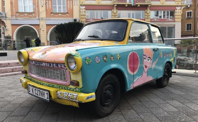 Berlinski trabant v središču Plovdiva. FOTO: Aljaž Vrabec