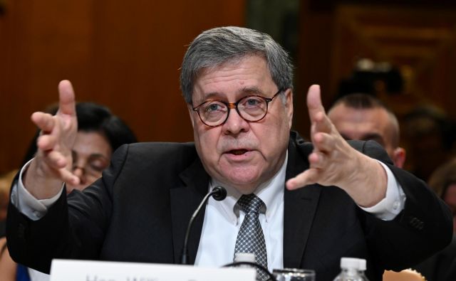 Ameriški pravosodni minster William Barr je ponovil, da predsednik ni bil ne del zarote niti ni skušal vplivati na t.i. rusko preiskavo. FOTO Reuters