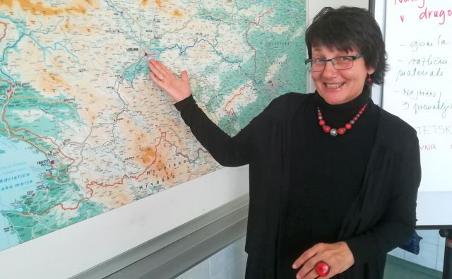 »Slovenska šola je dobra šola, je pa seveda lahko še boljša,« je prepričana Marja Godler. FOTO: Mojca Boštele/Delo