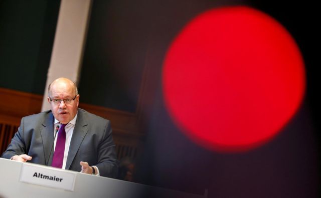 Nemški gospodarski minister Peter Altmaier stavi na nacionalno industrijsko strategijo. FOTO: Reuters