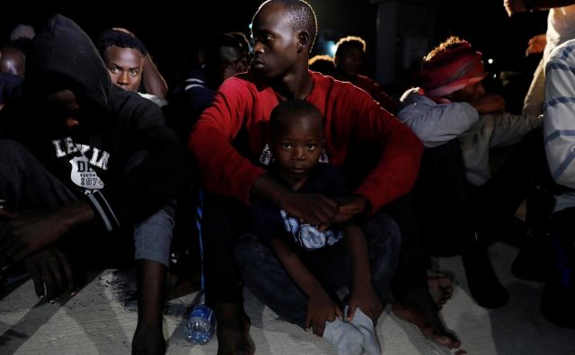 600 tisoč beguncev in migrantov je trenutno v Libiji. FOTO: Reuters