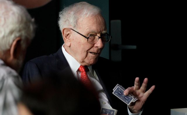 Warren Buffett in Bill Gates pravita, da ju je branje oblikovalo in mu pripisujeta svoj poslovni uspeh. FOTO: Reuters