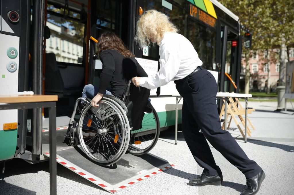 Kako v Ljubljani skrbijo za invalide