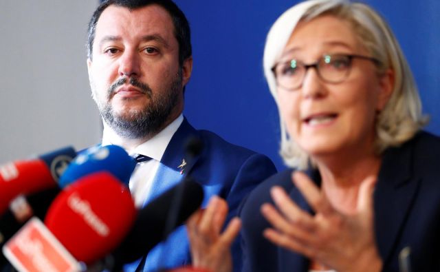 Italijan Matteo Salvini in Francozinja Marine Le Pen sta stebra nacionalističnega zavezništva. FOTO/Reuters