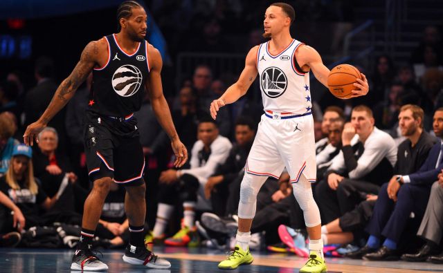 Stephen Curry (desno) in Kawhi Leonard (levo) sta pripeljala svoji moštvi do šampionskega praga. FOTO: USA Today