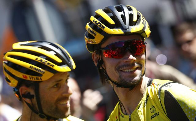 Po želodčnih težavah se Primož Roglič počuti vsak dan bolje, žal pa v njegovih nogah zadnje dni ni bilo dovolj dinamita, da bi razmišljal o napadu na Carapaza. FOTO: AFP