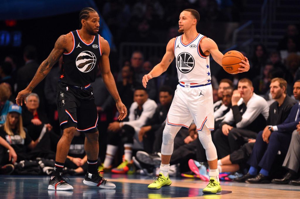 Curry za nov poveljniški našitek, Leonard za odgovor Popovichu