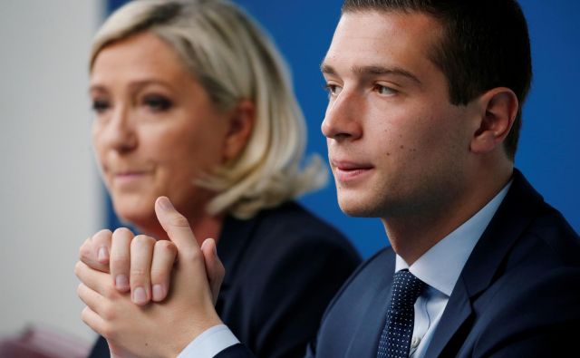 Bo tudi Jordan Bardella, potaknjenec Marine Le Pen, tako populistično cvetel? FOTO: Reuters