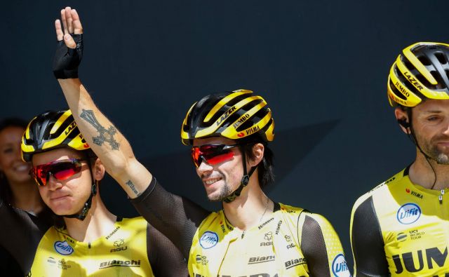 Primož Roglič je danes poslal pozitivno sporočilo svojim navijačem - ne bo le branil svojega položaja, temveč bo napadel zmago. FOTO: AFP