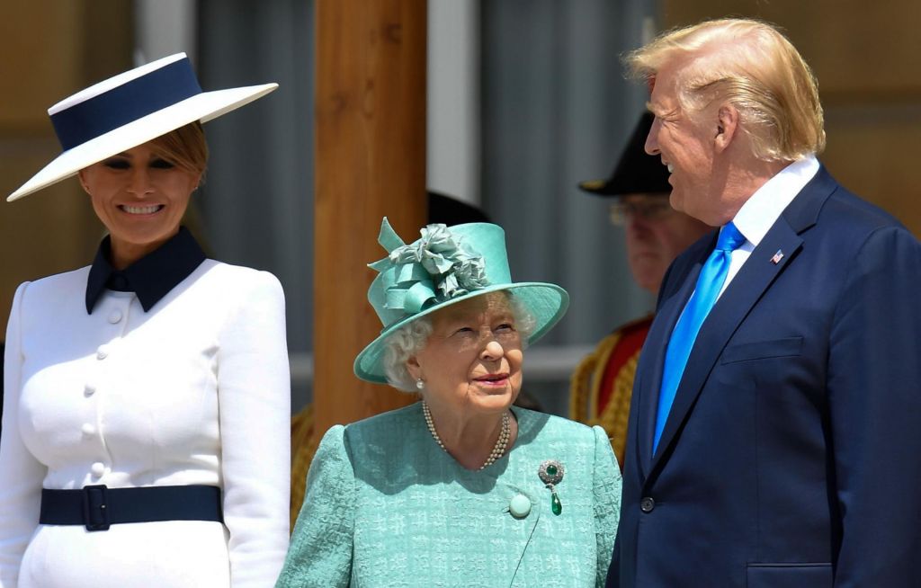 FOTO:Trump obiskal kraljico, pred tem ostro nad londonskega župana