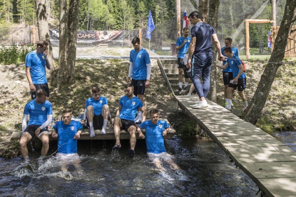 FOTO:Kekovi Slovenci po treningih kot Cristiano Ronaldo