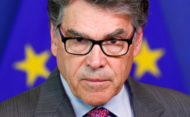 V Sloveniji se mudi ameriški minister za energetiko Rick Perry. FOTO: Francois Lenoir/Reuters