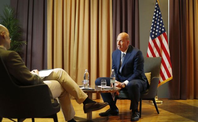 Težave v ameriških trgovinskih odnosih niso povezane s Trumpom ali republikanci, ampak zadevajo celotne ZDA, opozarja Gordon Sondland. Foto: Leon Vidic