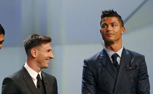 Lionel Messi zasluži več kot Cristiano Ronaldo. FOTO: Reuters