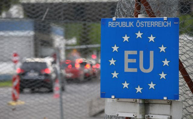 Avstrija je na Evropskem sodišču v Luksemburgu dosegla, da Nemčija ne bo smela uvesti načrtovanih cestnin za avtoceste. FOTO: Tadej Regent/Delo