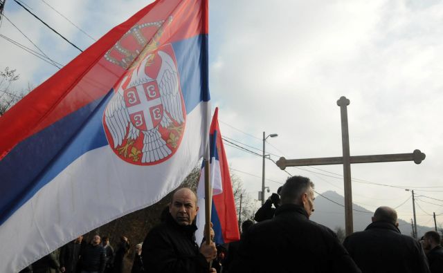 Na Kosovu so srbski cerkveni objekti, ki niso pod 24-urnim varstvom policije, tarča ropov in vandalizma. FOTO: Laura Hasani/Reuters