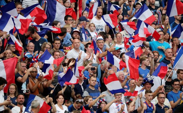 Svetovno prvenstvo na domačih tleh je Francozinje spremenilo v nacionalne junakinje, s katerimi živi in diha vsa država. FOTO: Reuters