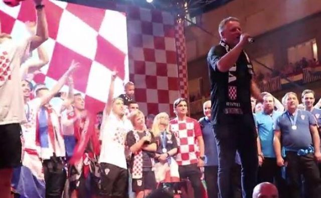 Upravno sodišče je na široko odprlo vrata vnovičnemu poskusu organizacije koncerta hrvaškemu glasbeniku z nacionalističnimi izpadi Marku Perković Thompsonu v Sloveniji. FOTO: Zaslonska Slika