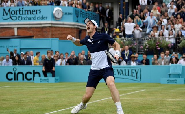 Potem ko se je dolgo časa boril z bolečinami v kolku, Andy Murray zdaj spet uživa na igrišču. FOTO: Reuters