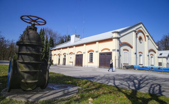 Aktivno zaščito z umetnim bogatenjem podtalnice je mogoče uporabiti, kjer so zanjo hidrološki in geohidrološki pogoji, ki jih je ob slovenskih rekah veliko. Foto Jože Suhadolnik