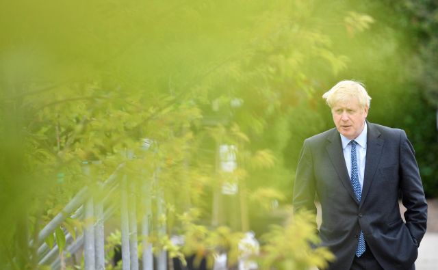 Boris Johnson bo prihodnji teden skoraj gotovo potrjen kot vodja britanske konservativne stranke. FOTO: Reuters