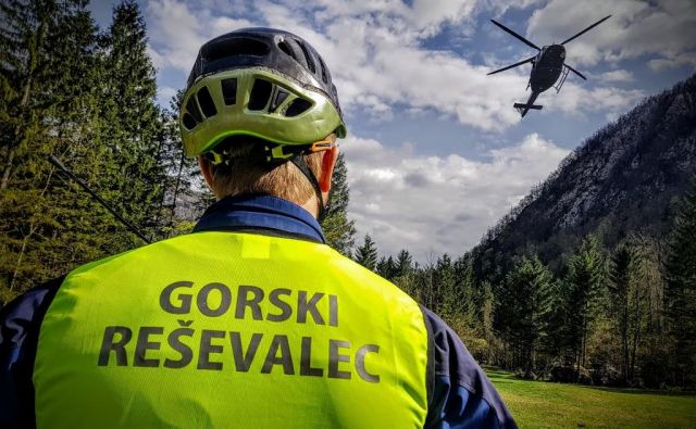 Čeprav narašča število nesreč med tujimi obiskovalci naših gora, ti niso edini, ki predstavljajo problem. FOTO: GRS Kamnik