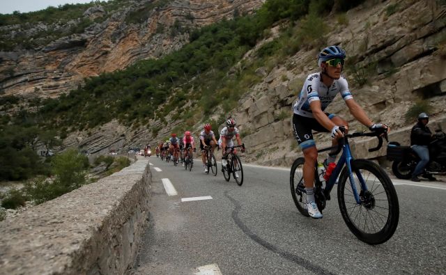 Evropski prvak Trentin se je tretjič v karieri veselil zmage na Touru. FOTO: Reuters