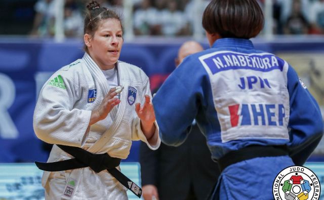 Tina Trstenjak je v velikem finalu strla odpor Japonke Nami Nabekura. FOTO: Marina Mayorova/IJF