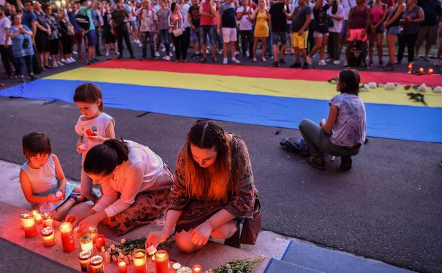 Dekletova družina policiji očita, da njenih pozivov ni vzela resno.FOTO: Daniel Mihailescu/AFP