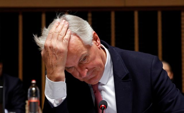 Bruselj še vedno ni uradno razjasnil, kaj se v primeru brexita brez dogovora zgodi z irsko mejo. Na fotografiji glavni pogajalec EU za brexit Michel Barnier. Foto Reuters