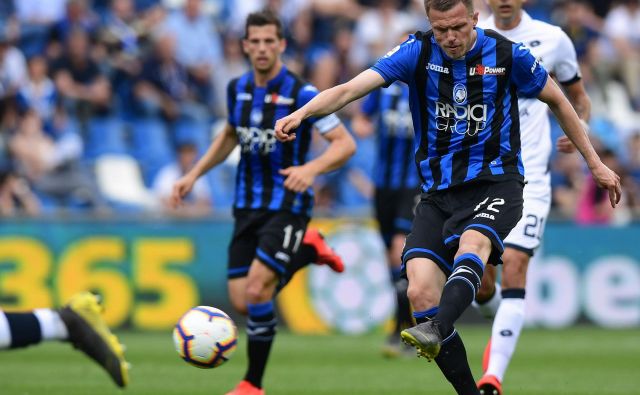 Josip Iličić je bil na javnem radarju Rome in Napolija, ta čas pa se pripravlja na novo sezono v majici Atalante. FOTO: AFP