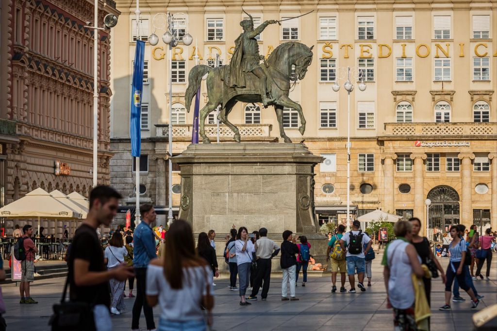 FOTO:Je Hrvaška sploh lahko komu zgled in v čem?