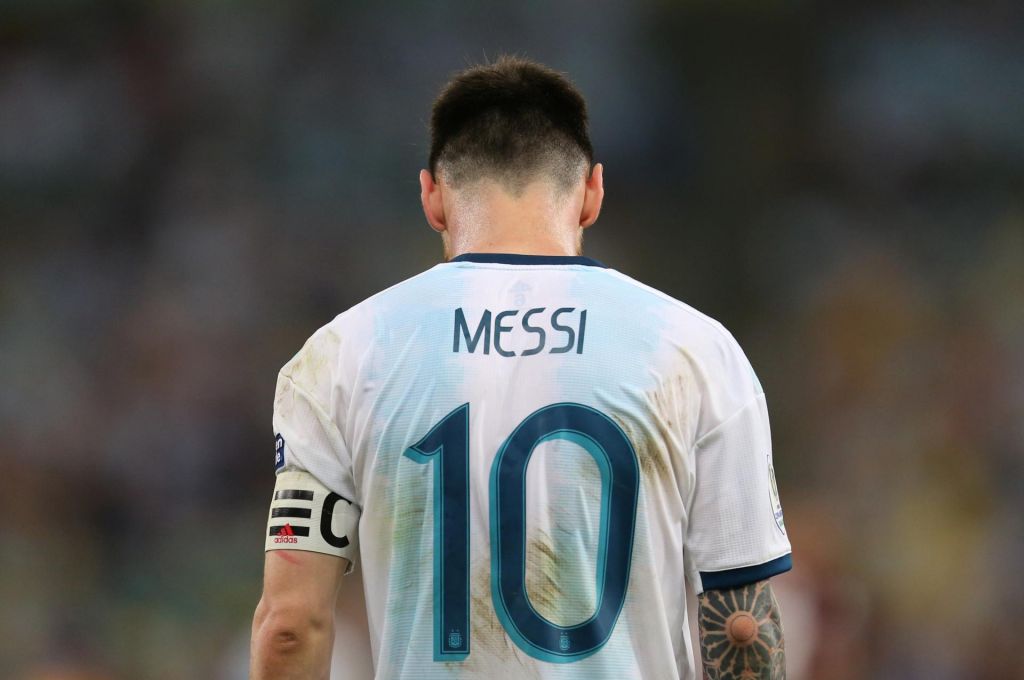 Messi zaradi kazni na hladnem do novembra