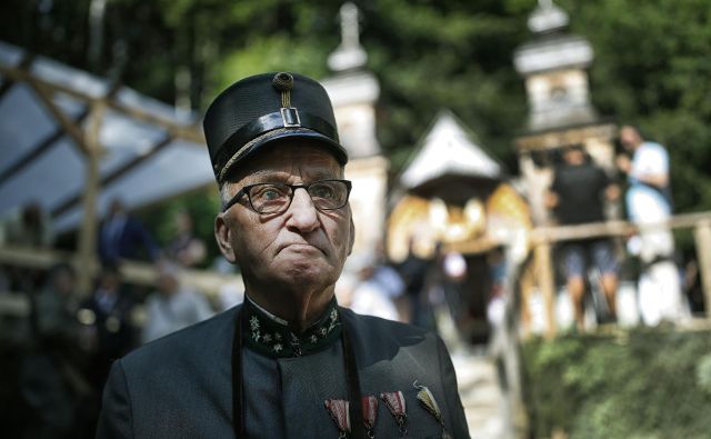 Prvi spominski dan je sad domačih političnih prizadevanj, ki so našla sozvočje v političnem in gospodarskem vrhu druge države, Rusije. FOTO: Blaž Samec/Delo