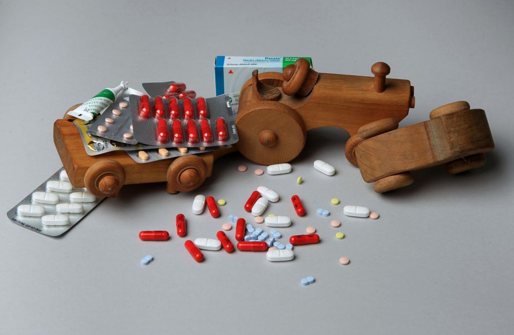 FOTO:Medicina in farmacija se utapljata v morju podatkov