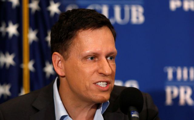 Peter Thiel čaka na maščevanje več let, pri močeh pa ga ohranja kri mladeničev.