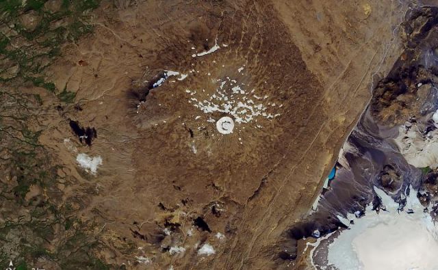 Ostanki ledenika Okjökull FOTO: Nasa Earth Observatory