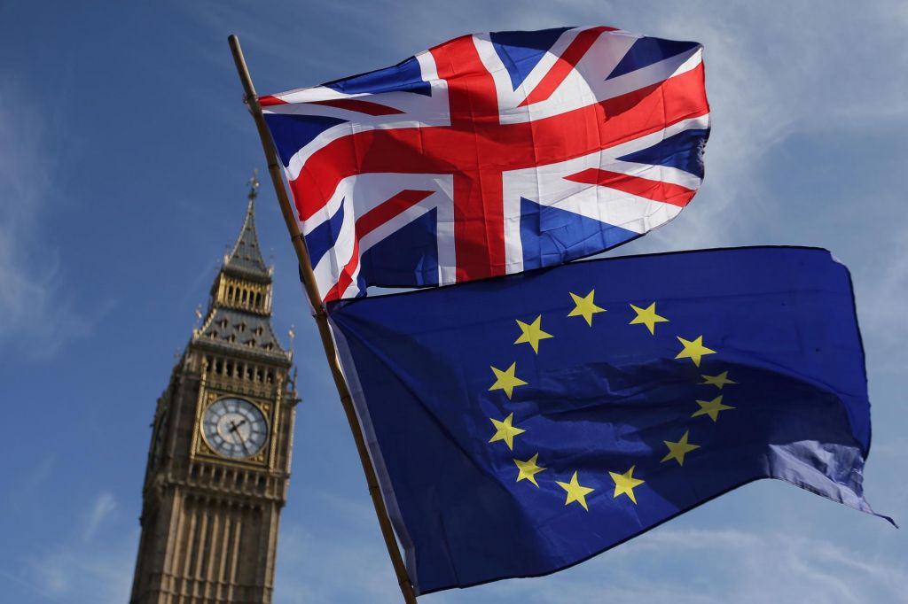 Tajno poročilo britanske vlade opozarja na katastrofalne posledice brexita brez dogovora 