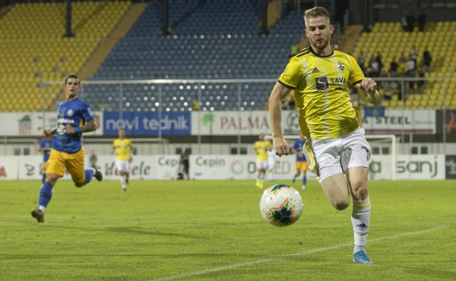 Prvo tekmo med Ludogorcem in Mariborom je v Razgradu od prve minute igral tudi najučinkovitejši Mariborčan v zadnji tekmah Rudi Požeg Vancaš. FOTO: Voranc Vogel/Delo