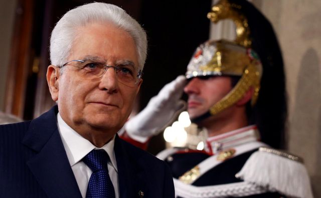 Italijanski predsednik Sergio Mattarella si je vzel čas, da odposluša mnenja vseh političnih akterjev. FOTO: Reuters