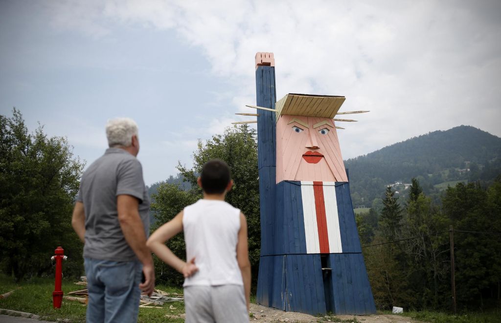 FOTO:Kip svobode, ki sumljivo spominja na Trumpa