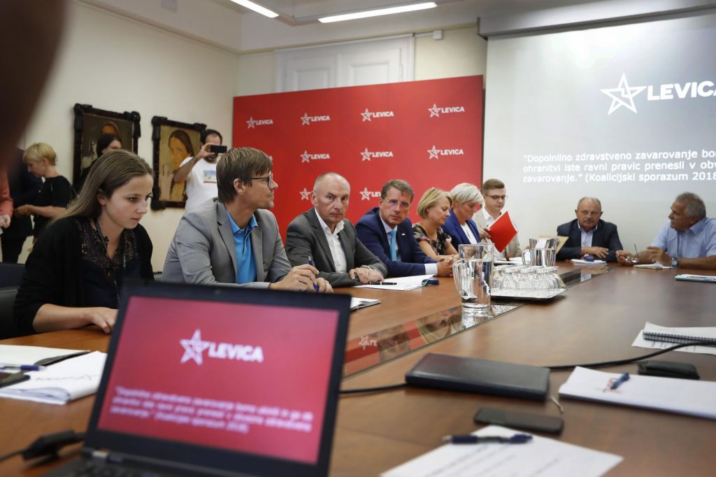 Koalicija in Levica: Ukinitev dopolnilnega zdravstvenega zavarovanja z letom 2021