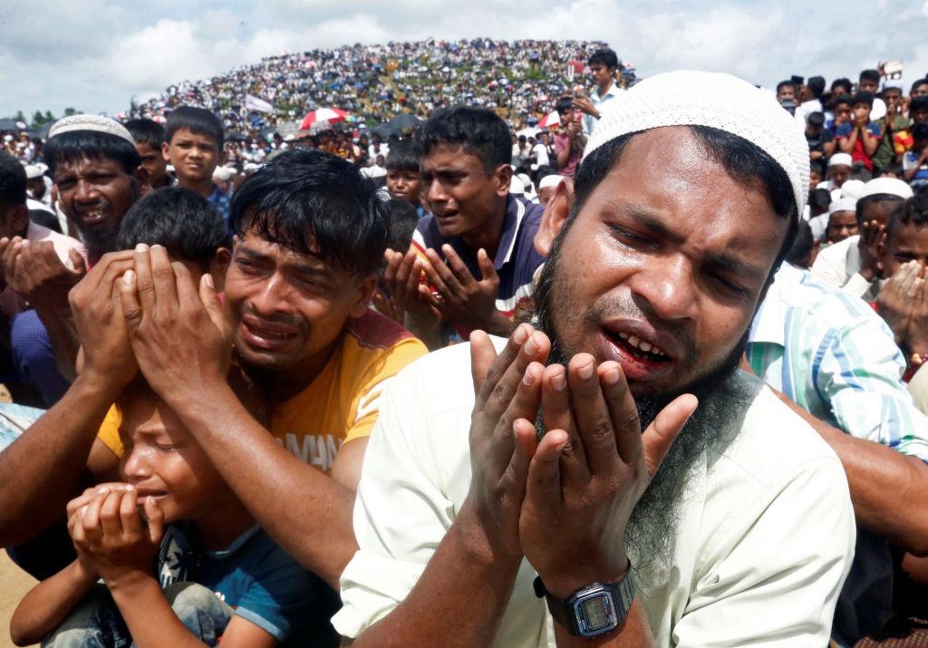 Burmanska vlada uničuje vasi pobeglih Rohingjev