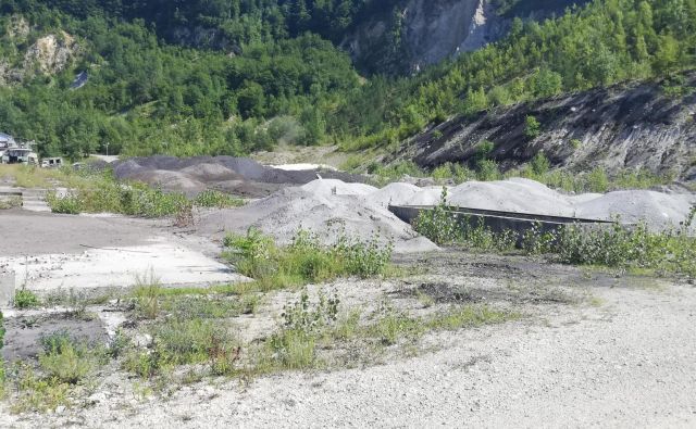 Ali je pepel v Trbovljah primeren za odlaganje ali ne? FOTO: Arhiv JP