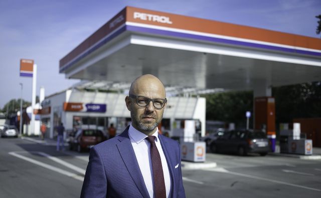 Uroš Bider, generalni menedžer Petrola v Srbiji: »Potencial Srbije je velik, ogromno ima razvojnih projektov, tempo je zelo hiter.« FOTO: Jože Suhadolnik