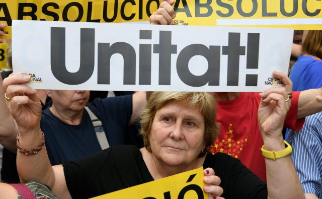 Sodba katalonskim politikom in družbenim voditeljem bo znana jeseni. FOTO: Lluis Gene/AFP