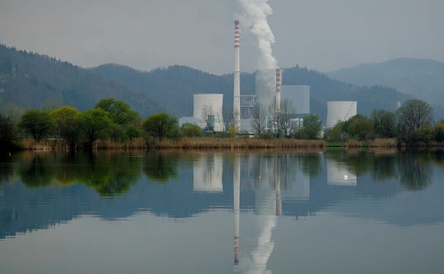 Če bi predčasno zaprli Teš 6, bi bila proizvodnja elektrike v Sloveniji skoraj brezogljična, ne pa tudi obnovljiva. FOTO: Brane Piano